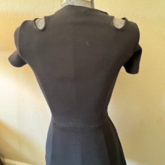 Love Ady Black Cut Out Cap Sleeve Dress - XS - Picture 2 of 8